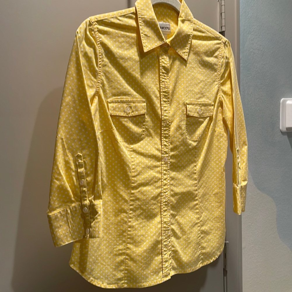 Chicos 3/4 length sleeve yellow w white polka dot blouse